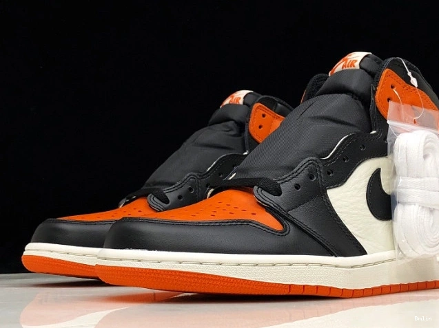 Bmlin shoes Off-Louis OW Air AJ1 x AQ0818-158 1 Jordan 0818
